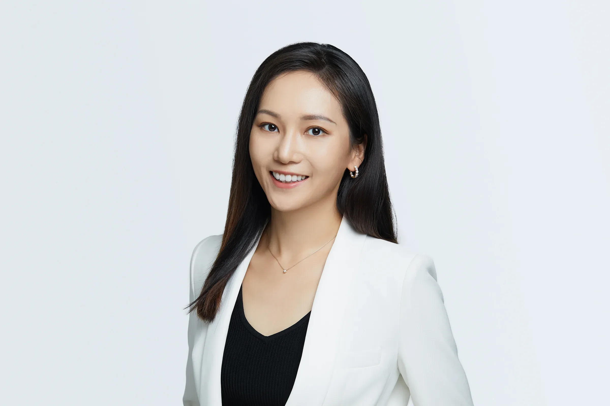 Grace Shao, Smiling, landscape